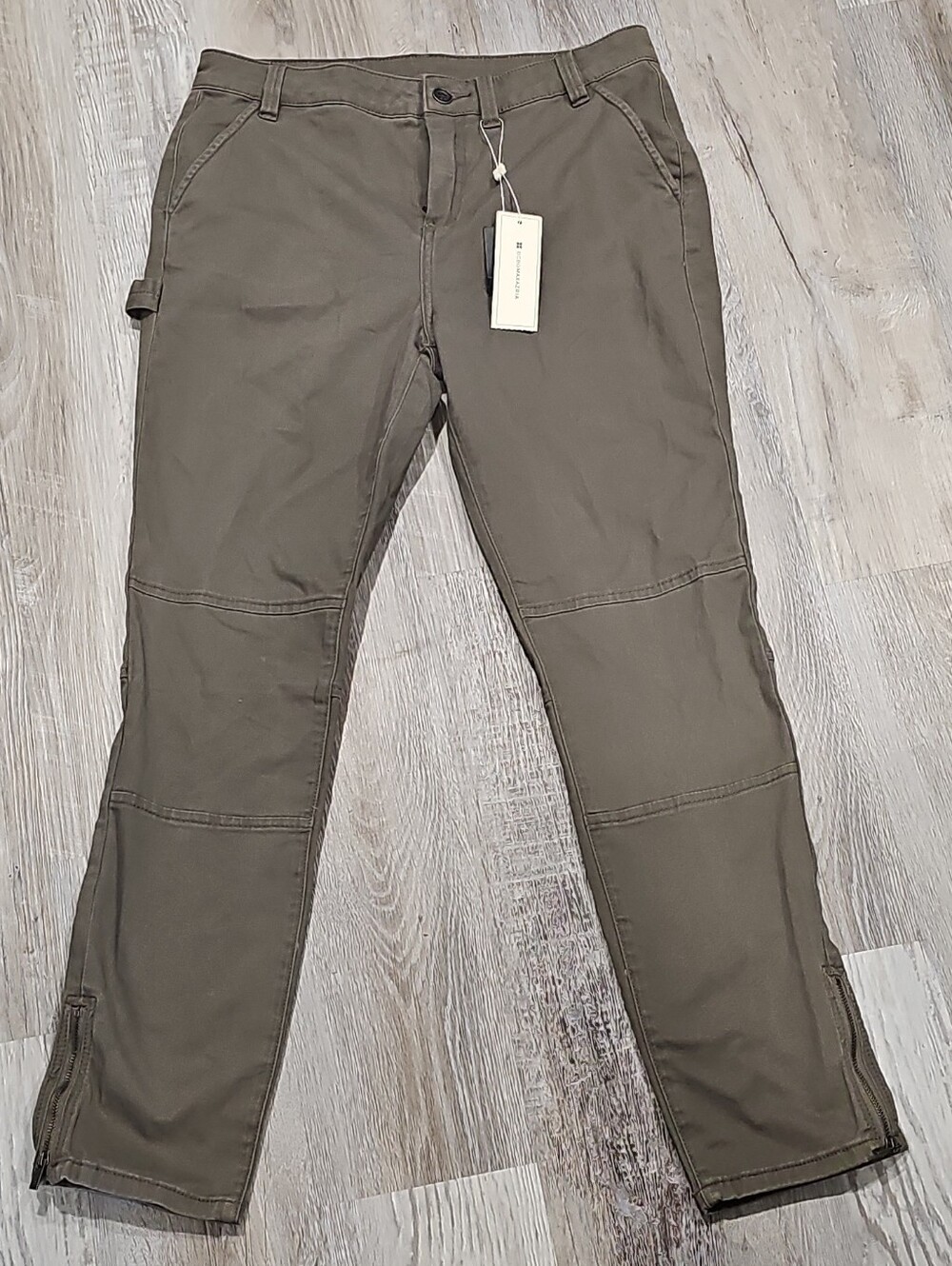 Womens Straight Fit Utility Pants - Olive